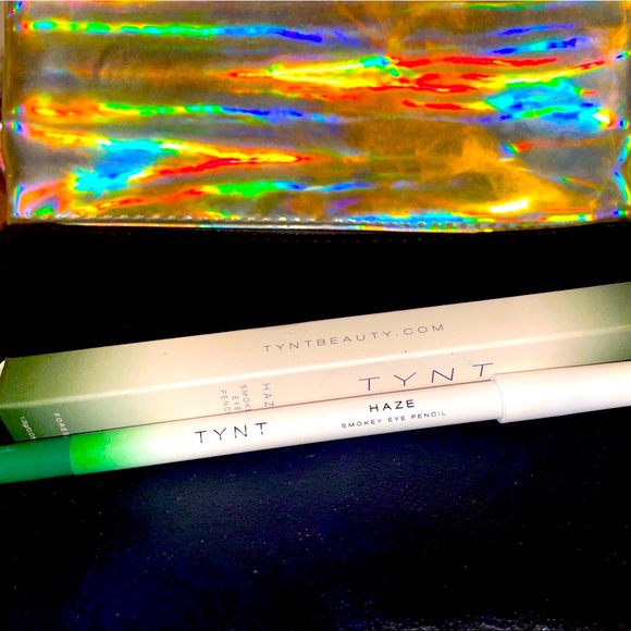 BNIB Tynt Beauty • Smokey Eye Pencil                       Shade: Forest - Picture 2 of 8